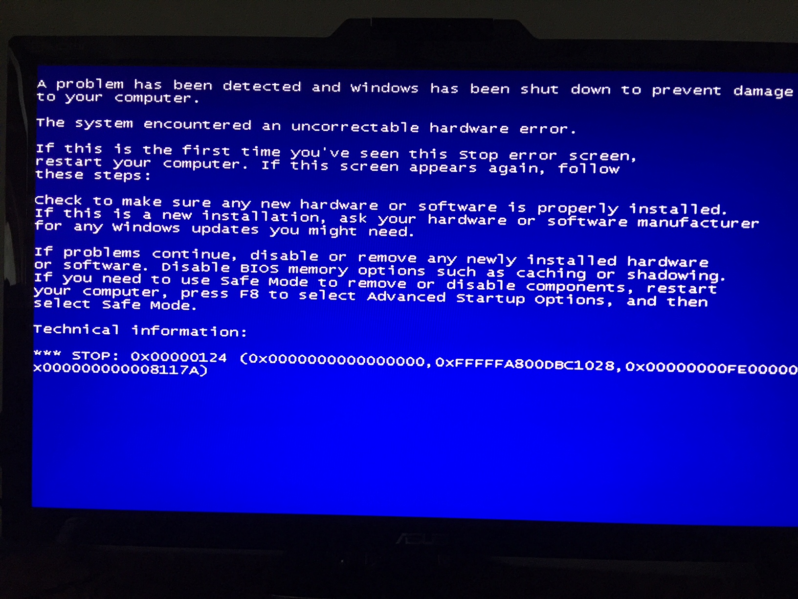 Синий экран. Синий экран смерти Windows 7. Темно синий экран. Синий экран и ошибка АМД.