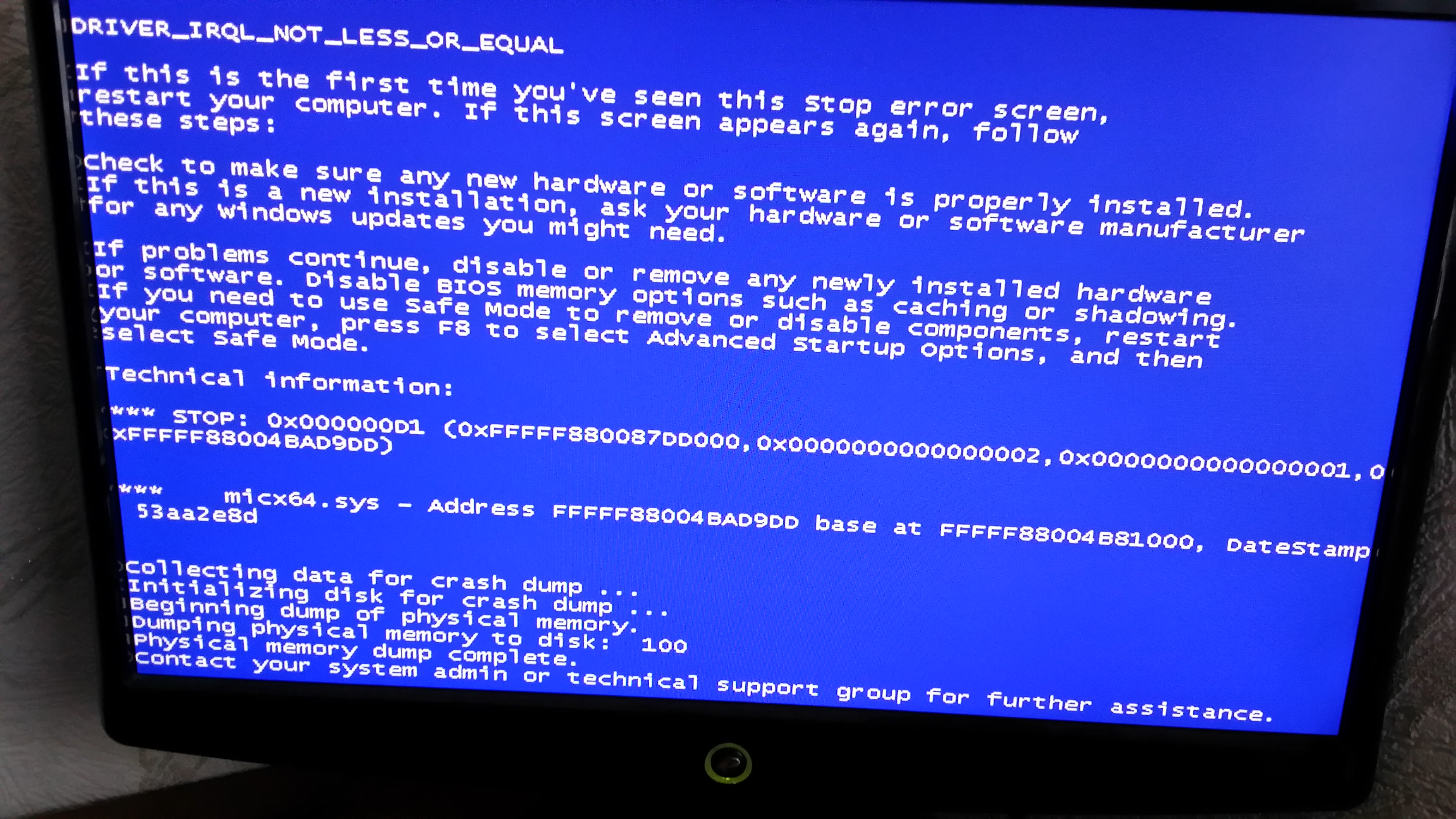 Синий экран page fault in nonpaged. Синий экран. Синий экран Page Fault in NONPAGED area Windows 10. Синий экран смерти виндовс 7. Синий перезапуск.