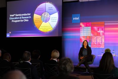 Gabriela Cruz Thompson, Intel Labs Director of University Research Collaboration, presents details of Intel's workforce investment in Columbus, Ohio on March 17, 2022. (Credit: Columbus State Community College)